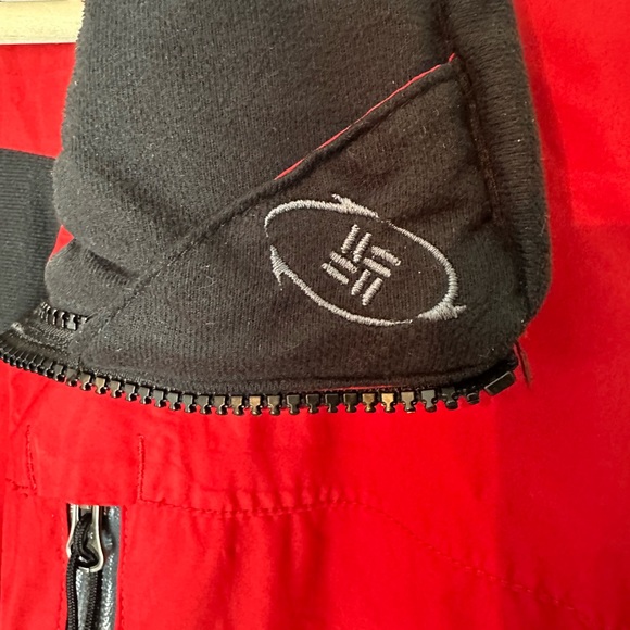 Columbia Jacket Mens M Med Red Black Zip Up Omni Tech Interchange Hooded Logo - Picture 6 of 8